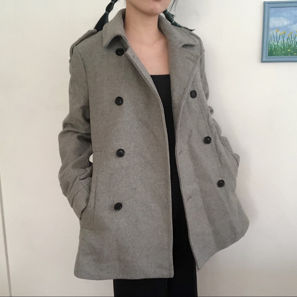 🦋 Zara Trafaluc Wool Grey Coat 🦋